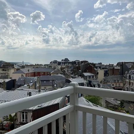 Hypercentre - 2p - A Pied, Vue Mer, Balcon Terrasse * Trouville-sur-Mer
