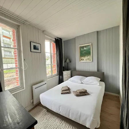 Hypercentre - 2p - A Pied, Vue Mer, Balcon Terrasse Trouville-sur-Mer